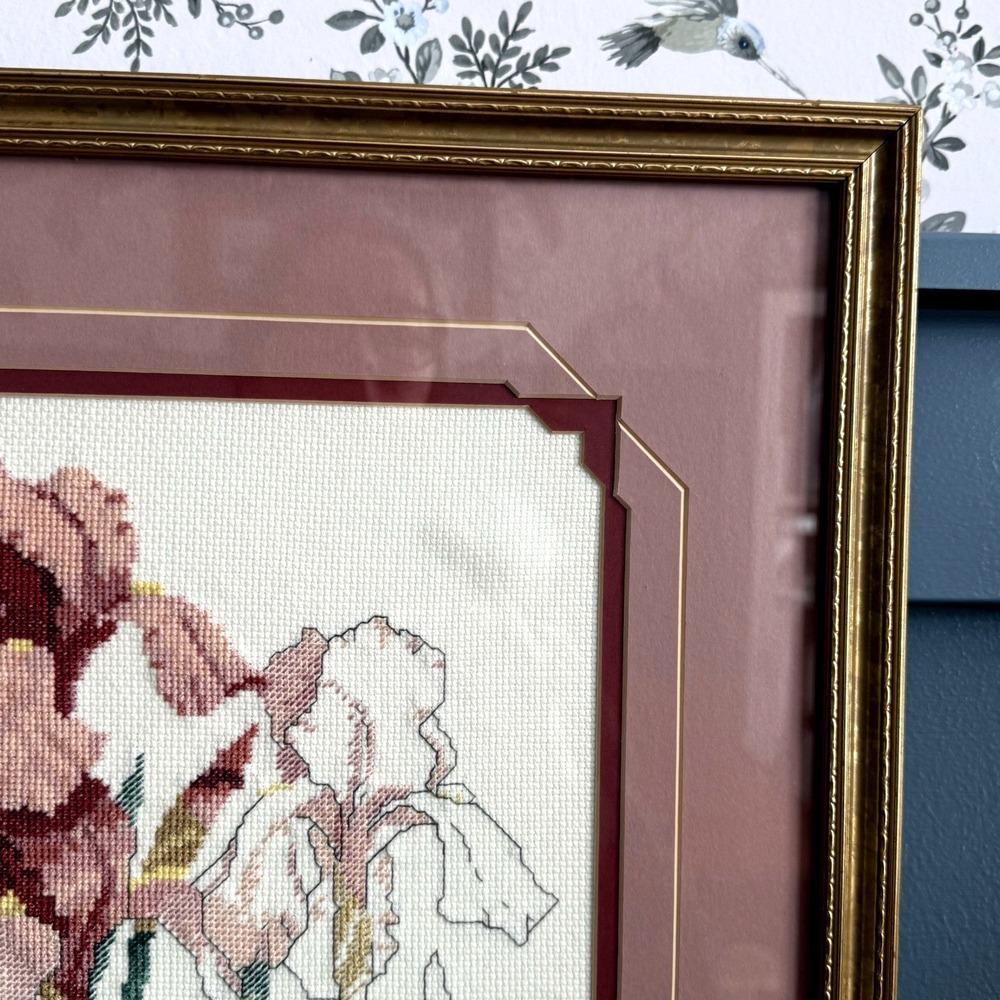 Framed Cross Stitch Iris II Beverly Sills Janet Powers Floral Needlework 17x15 - Picture 5 of 9